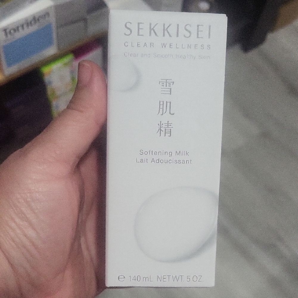 Clear Wellness Softening Milk - J- BEAUTY